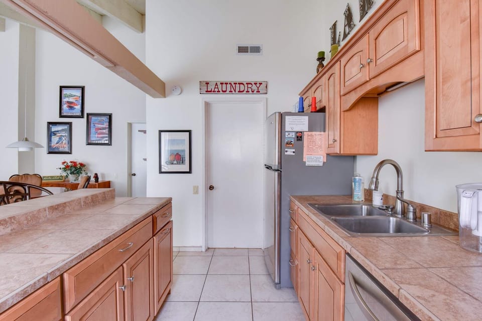 Condo, Multiple Beds, Patio, Mountain View (Waters Edge Vista #3) | Private kitchen | Fridge, microwave, oven, stovetop