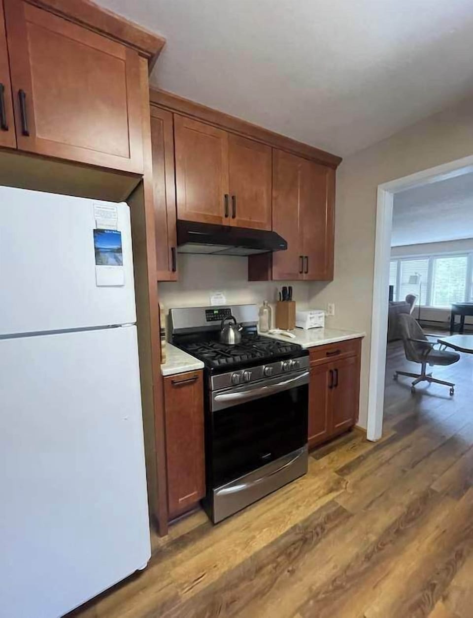 House, Multiple Beds, Patio, Mountain View (Blue Black Bart) | Private kitchen | Fridge, microwave, oven, stovetop