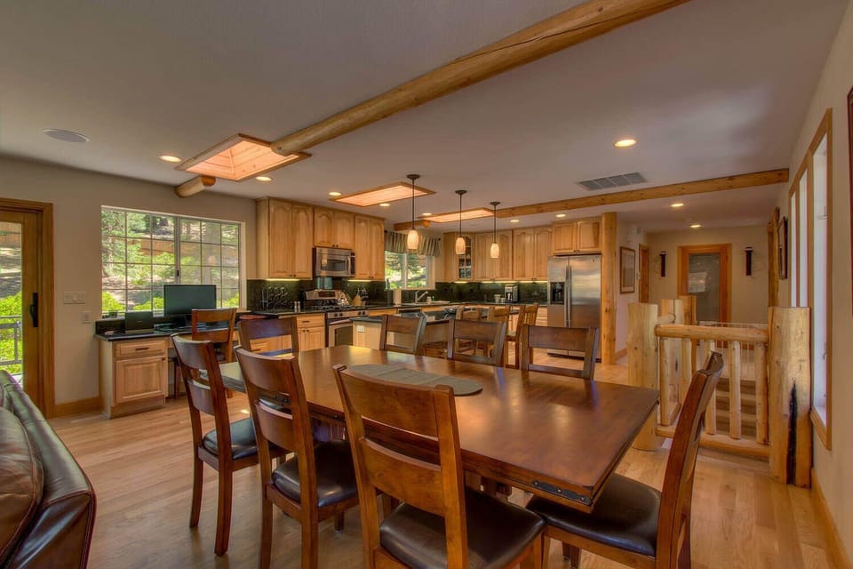 House, Multiple Beds, Hot Tub, Mountain View (Prima Del Norte) | Dining