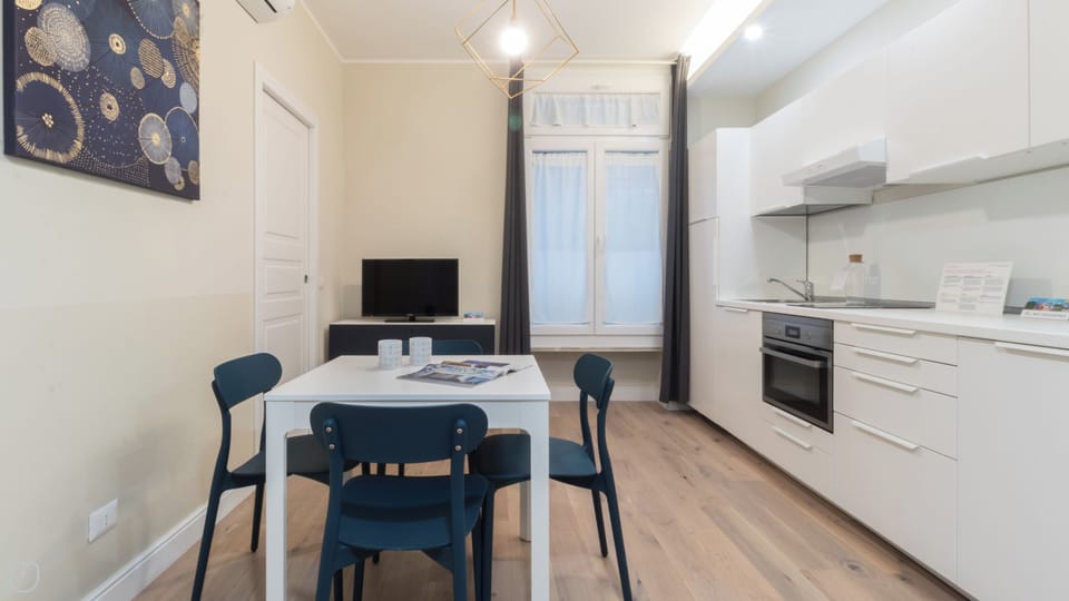 Apartment (1 Bedroom) | Interior