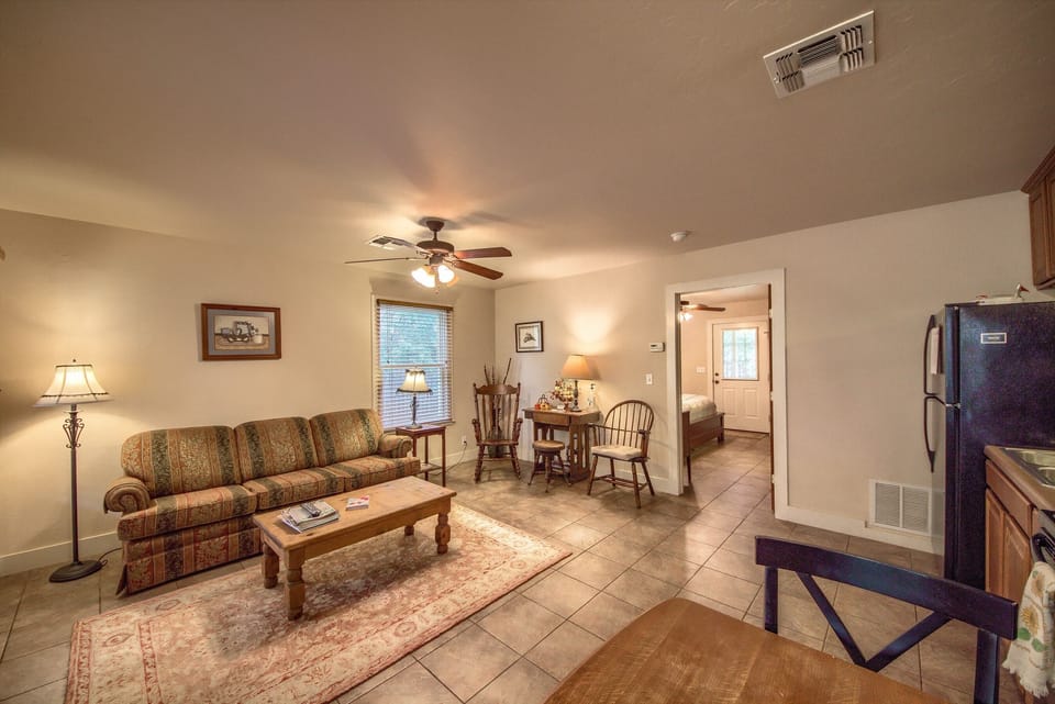 Cottage, 1 Bedroom | Living area | Smart TV