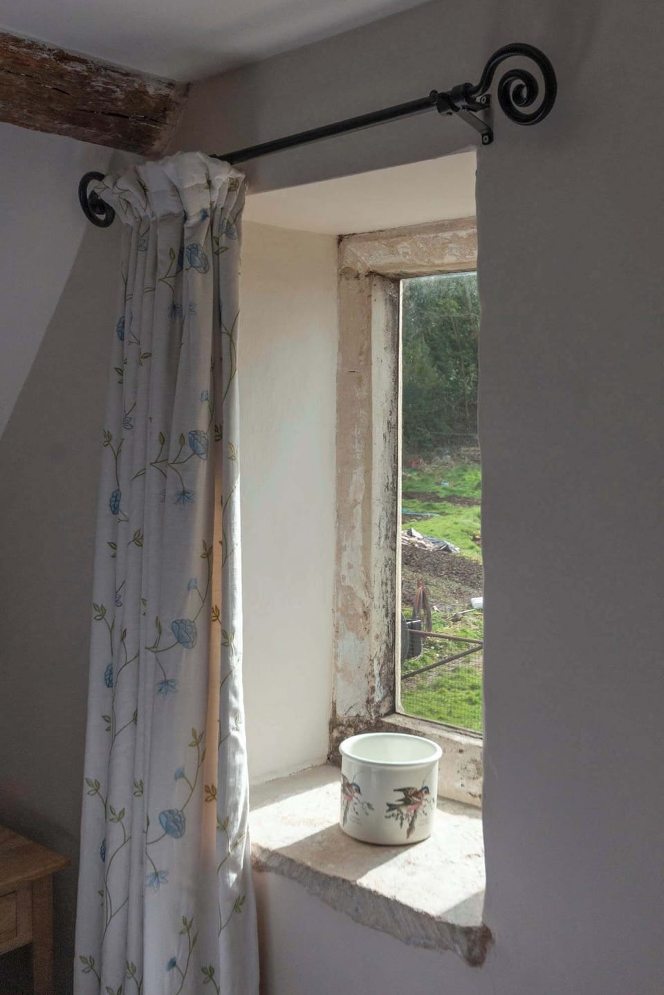 Stone Mullion Windows