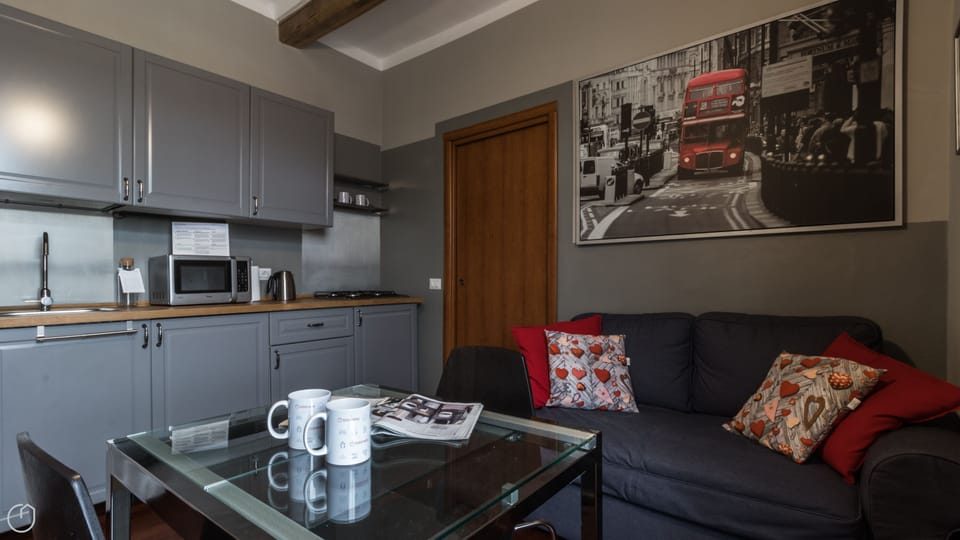 Apartment (1 Bedroom) | Interior