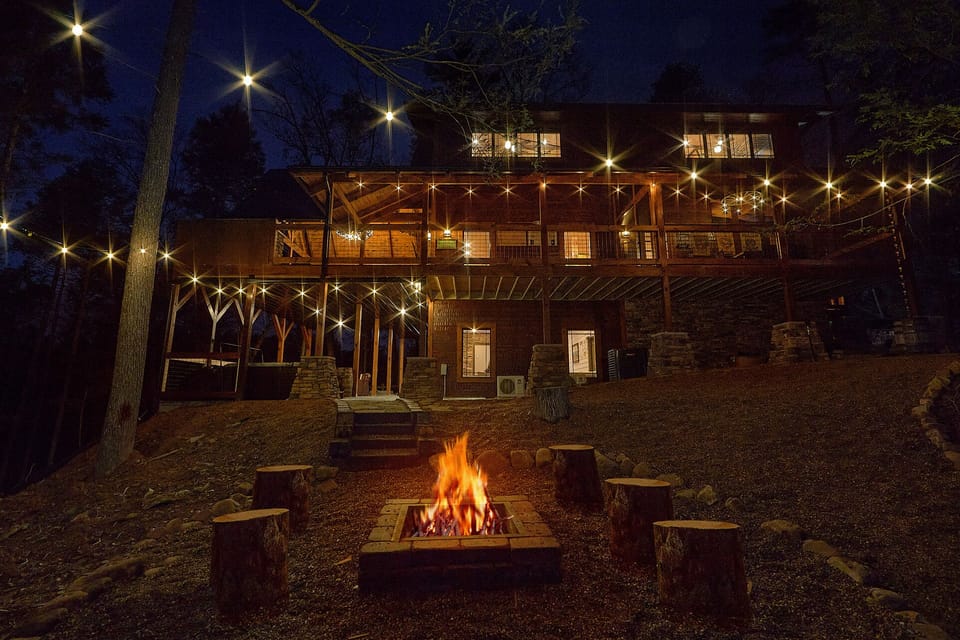 Amazing outdoor area with fire pit