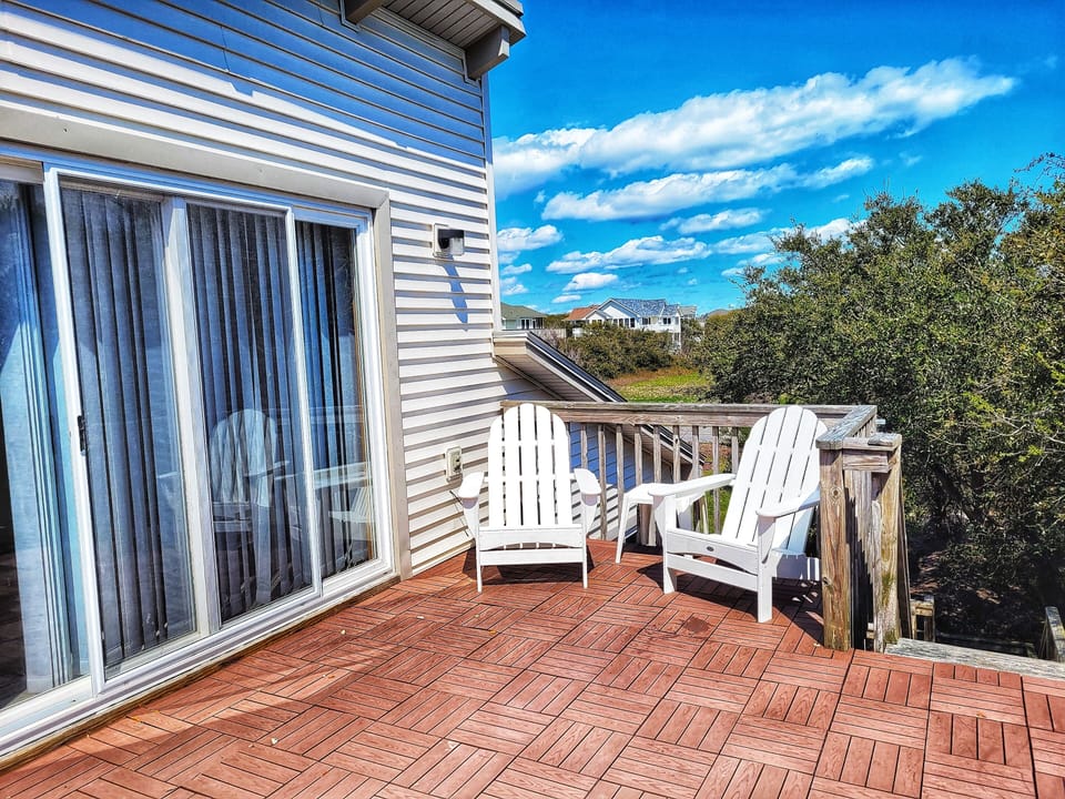 Enjoy some sunshine on the top deck!