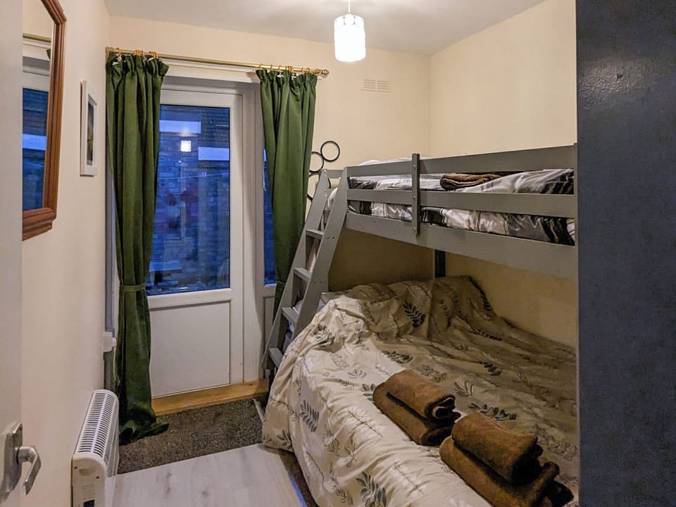 Bunk bedroom | Bonnieville, Hunstanton