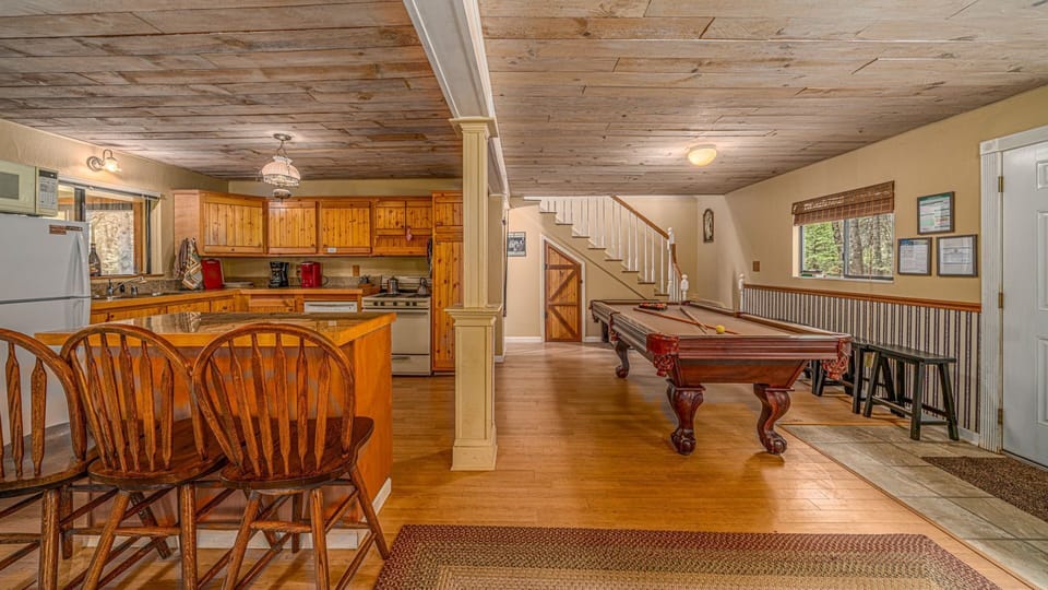Open floor plan for plenty of play room