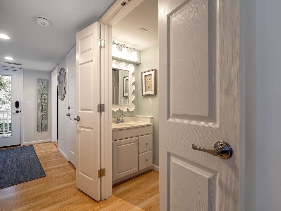 En Suite master bath