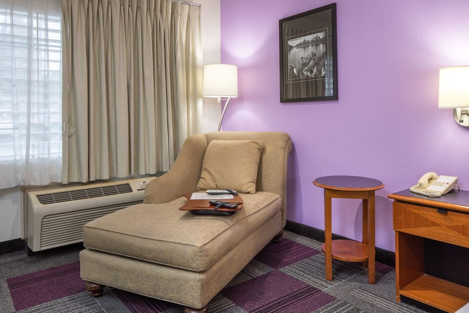 Memory foam beds, in-room safe, desk, blackout drapes