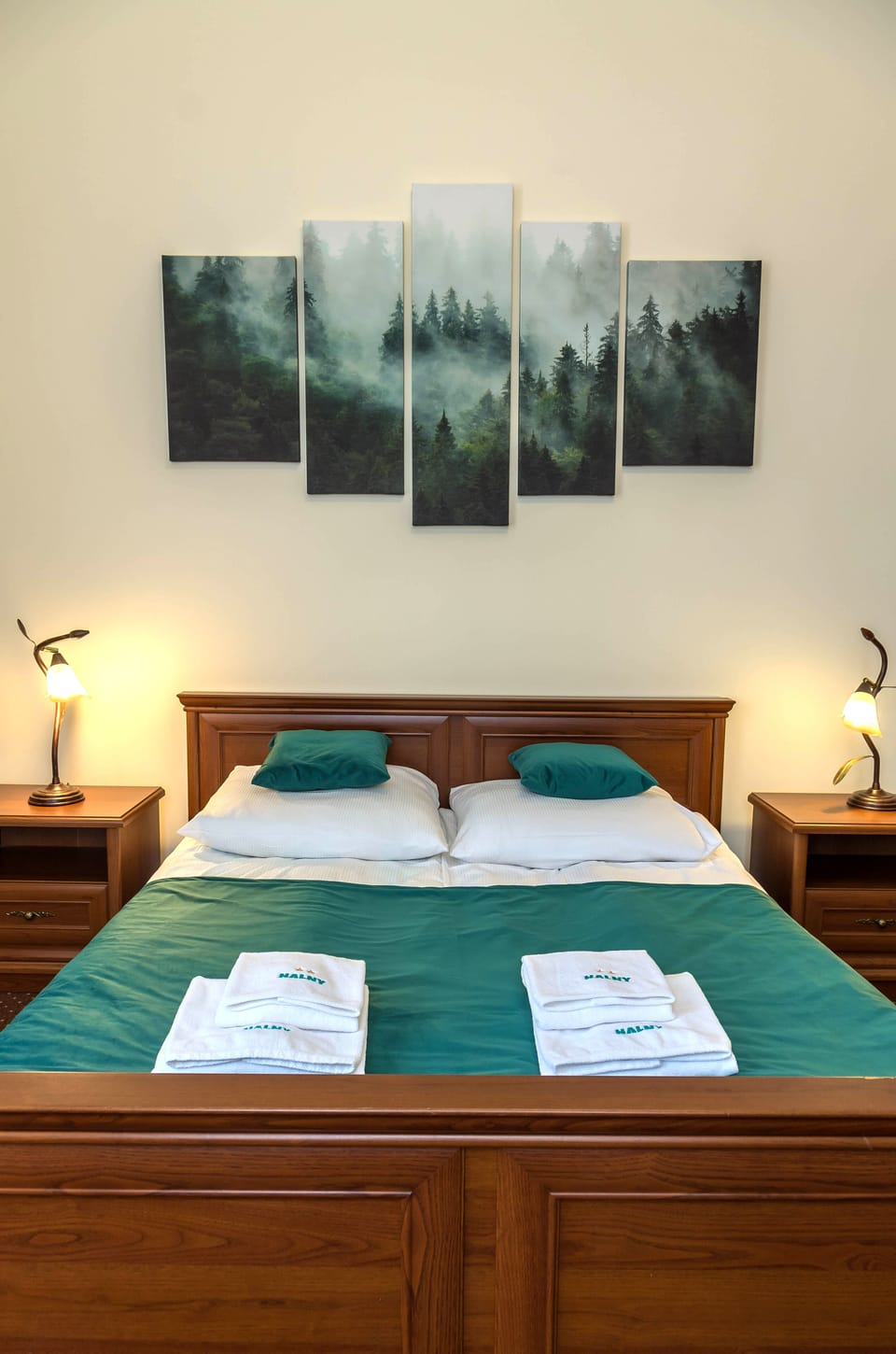 Standard Studio Suite, 1 Bedroom | Down comforters, in-room safe, iron/ironing board (on request)