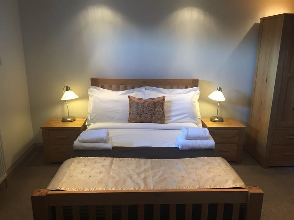 Double Room, Ensuite (Bathroom) | Free WiFi
