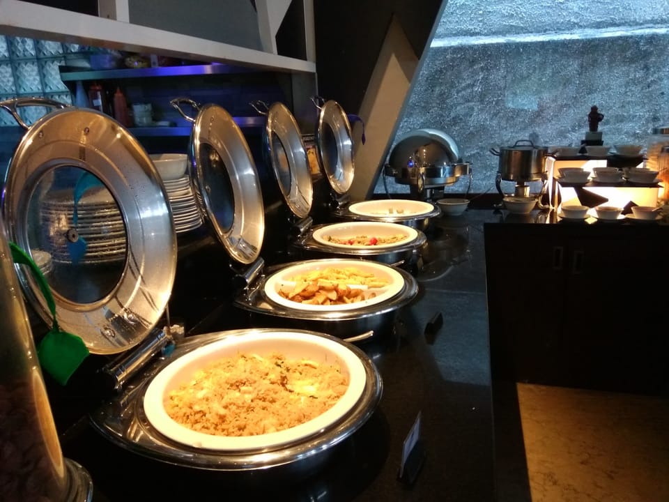 Daily continental breakfast for a fee