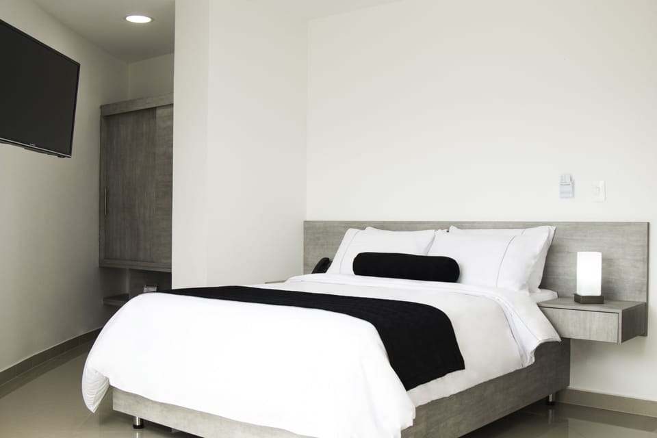 Superior Room, City View | In-room safe, desk, laptop workspace, blackout drapes