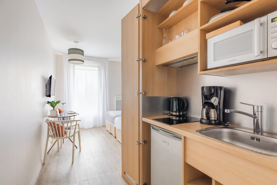 Private kitchenette