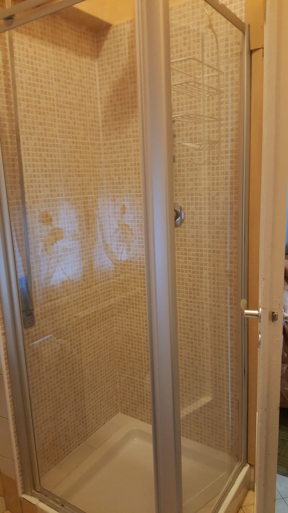 Double Room Single Use | 1 bedroom, in-room safe, individually decorated, desk