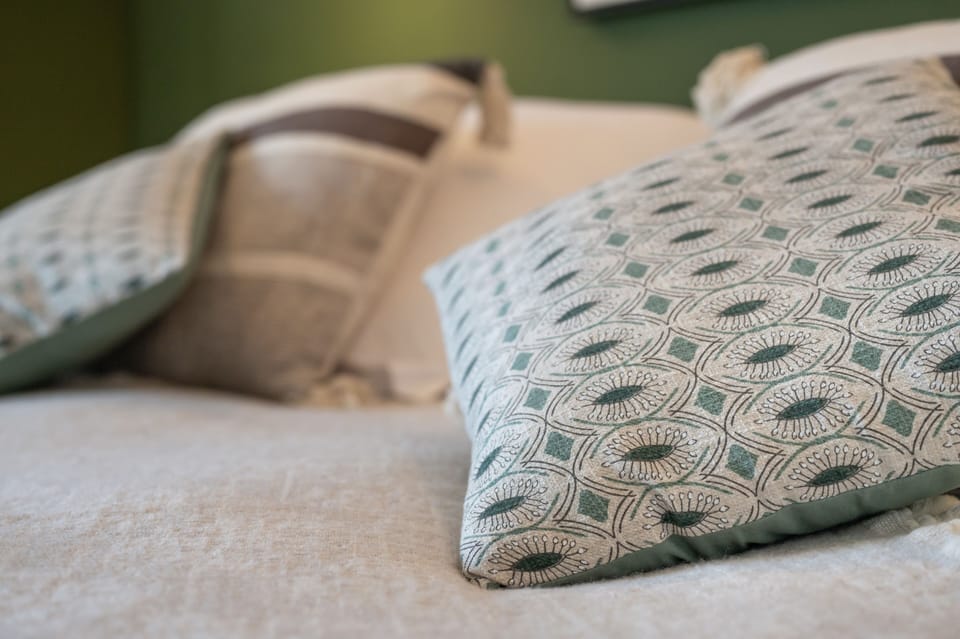 Classic Room | Premium bedding, minibar, in-room safe, individually decorated