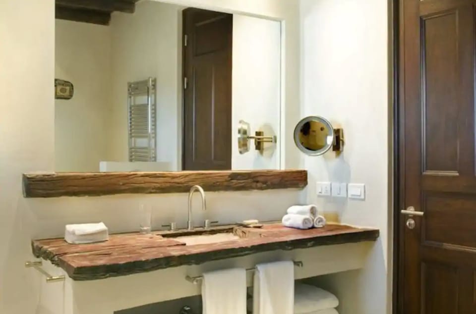 Suite | Bathroom | Separate tub and shower, deep soaking tub, rainfall showerhead