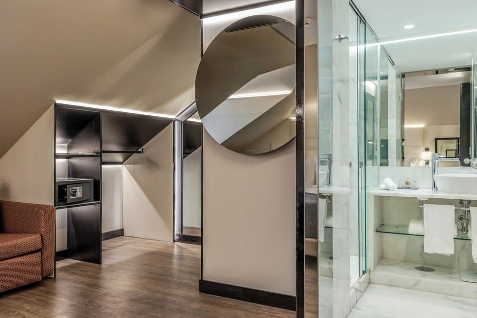 Superior Room | Premium bedding, down comforters, minibar, in-room safe