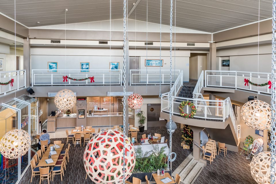 Breakfast, lunch, dinner served; local cuisine 