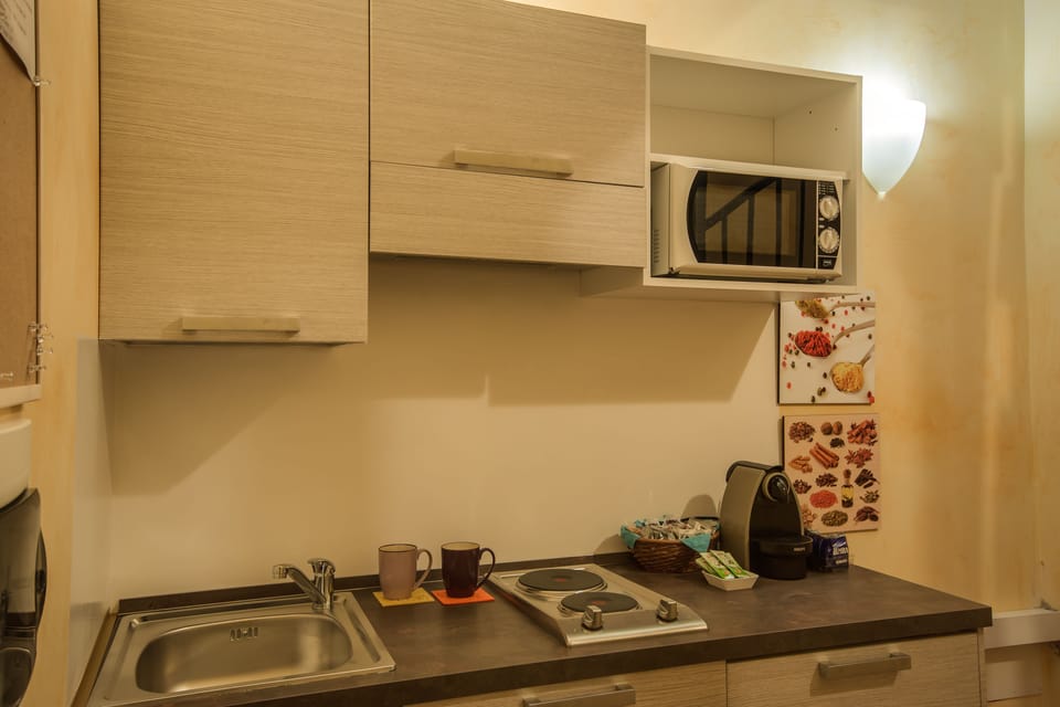 Fridge, microwave, coffee/tea maker