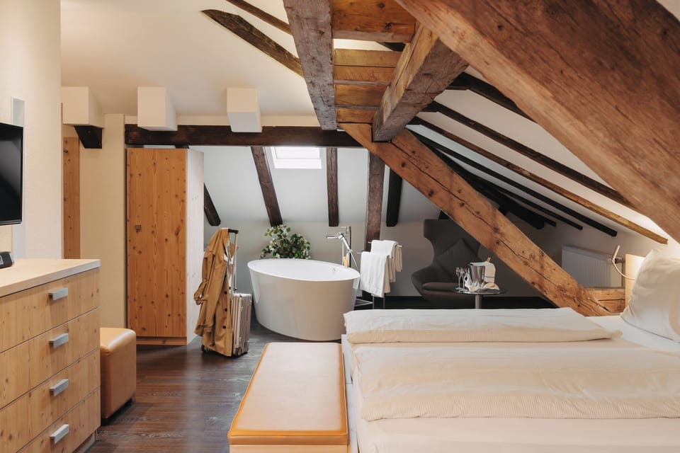 Suite Superior | Familienzimmer | Premium bedding, in-room safe, desk, soundproofing