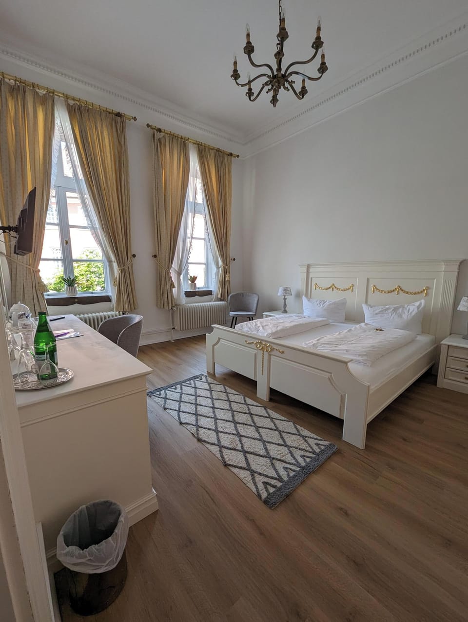 Classic Double Room | Premium bedding, desk, WiFi (free), individually furnished
