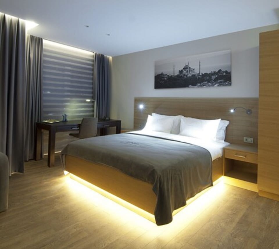 Egyptian cotton sheets, premium bedding, down comforters