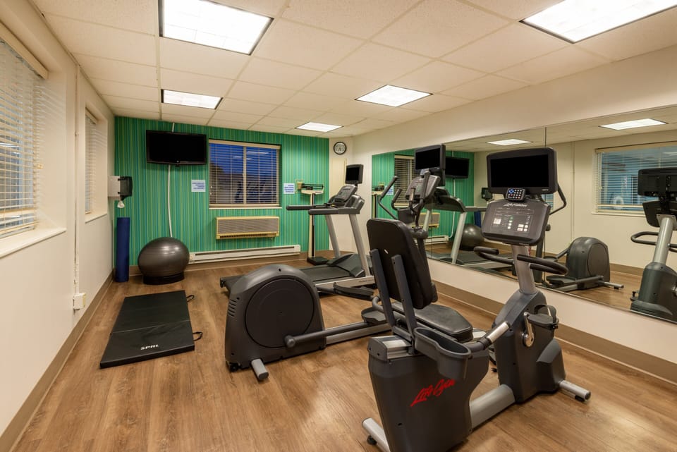 Holiday Inn Express Vermilion by IHG Hotel in Vermilion