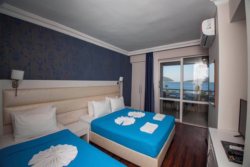 Standard Room | Minibar