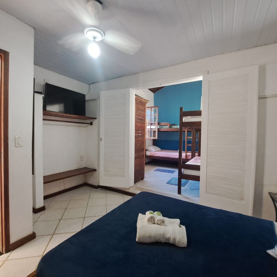 Quarto Sextuplo | View from room