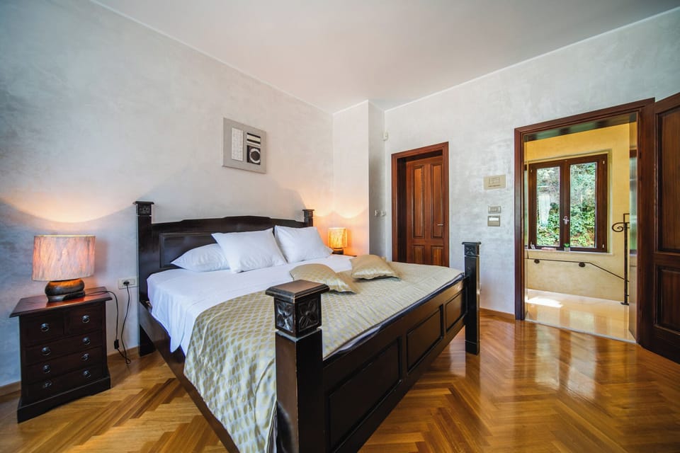 Villa Franica Dubrovnik, City Beach Villa with Pool and Sea View Villa in Dubrovnik