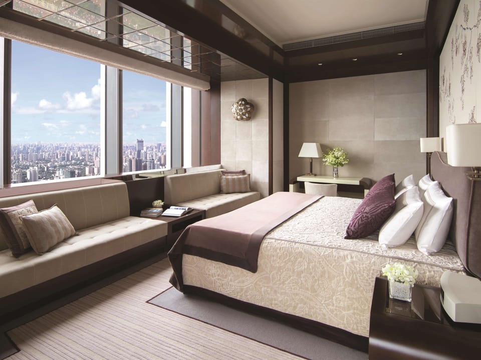 In-room safe, desk, blackout drapes, soundproofing