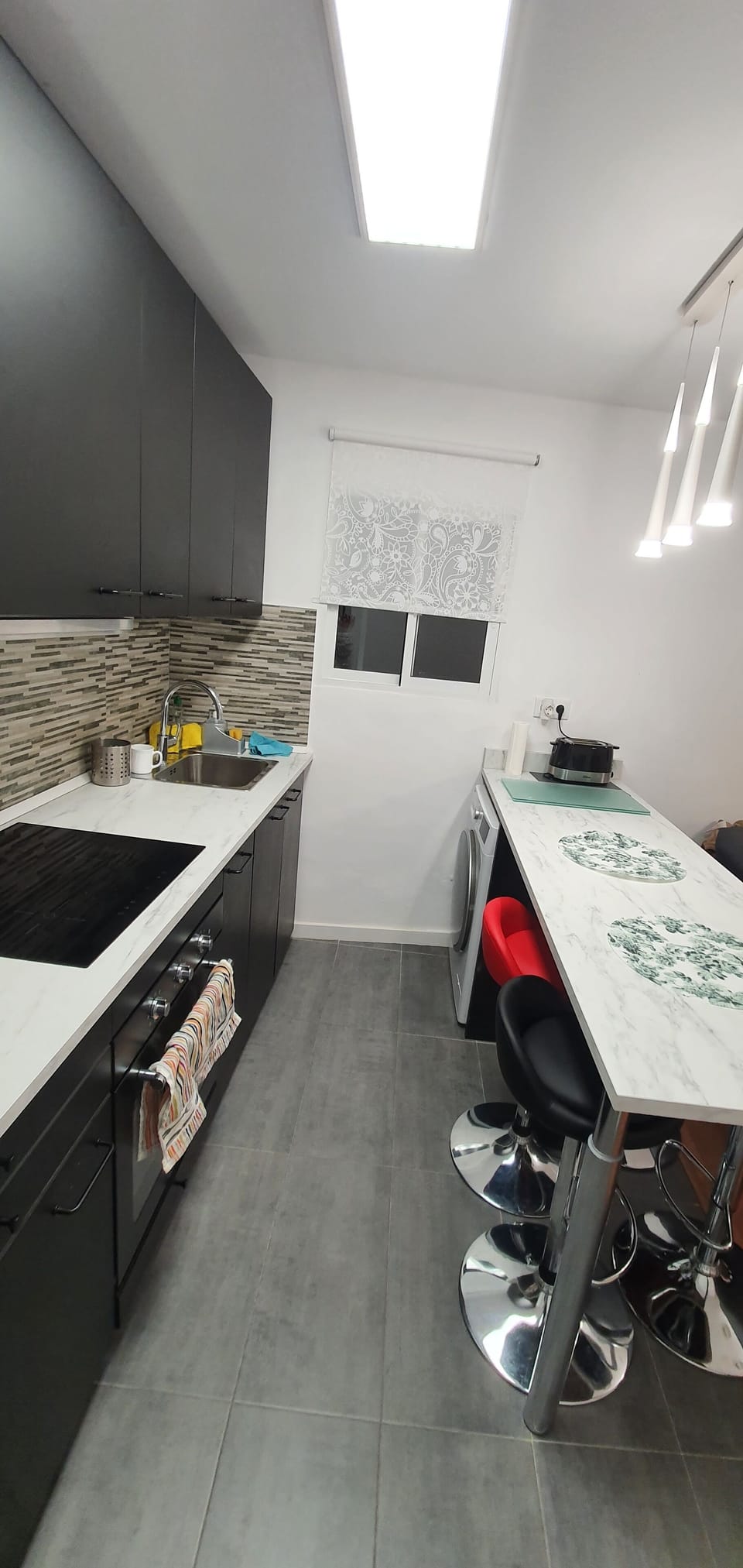 full equipped kitchen 