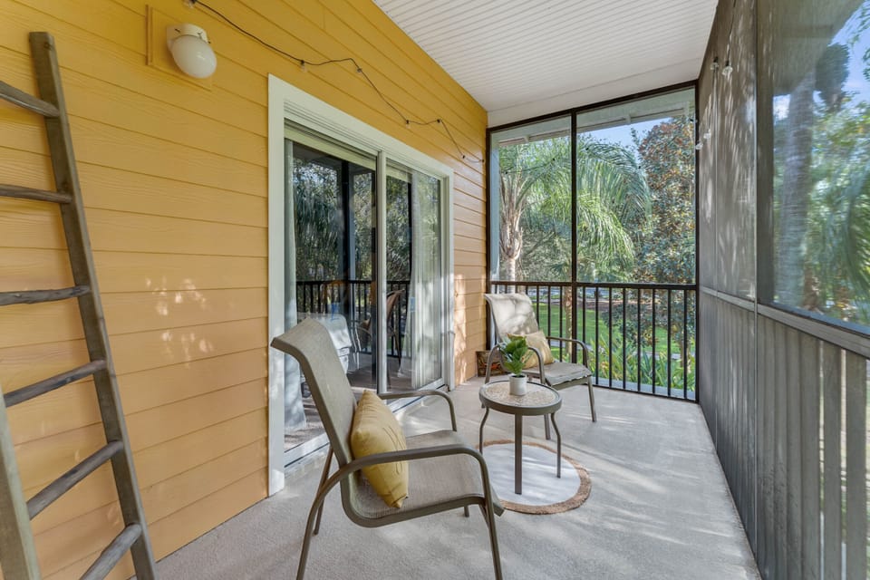 2nd patio off main bedroom.