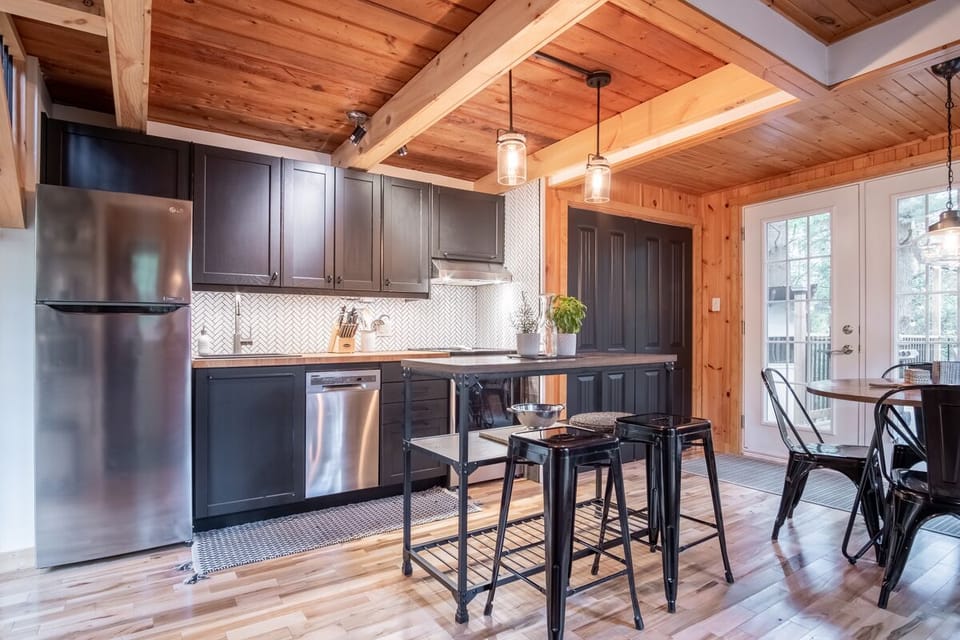 Chalet Stockholm kitchen (1)