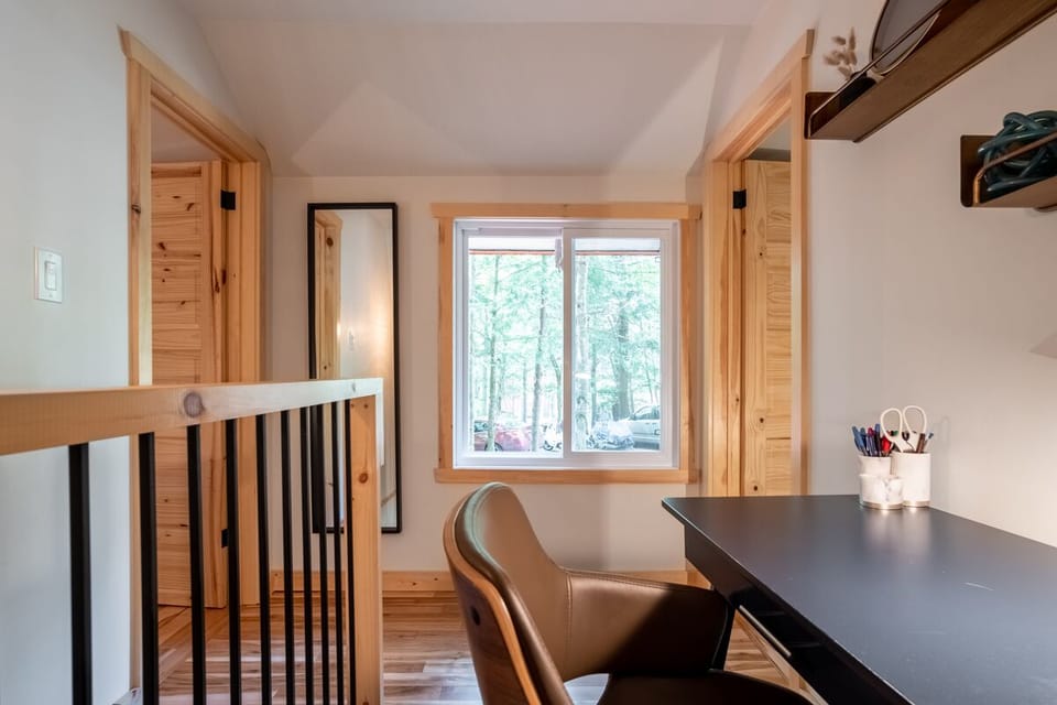 Chalet Stockholm 2nd floor office (2)