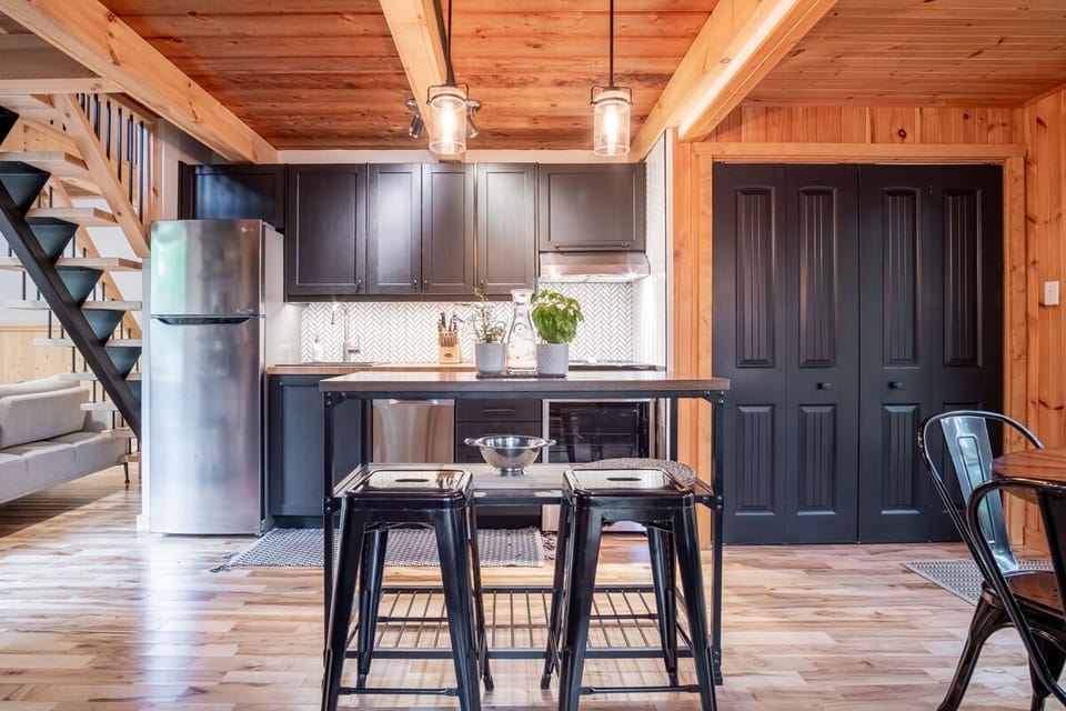 Chalet Stockholm kitchen (2)