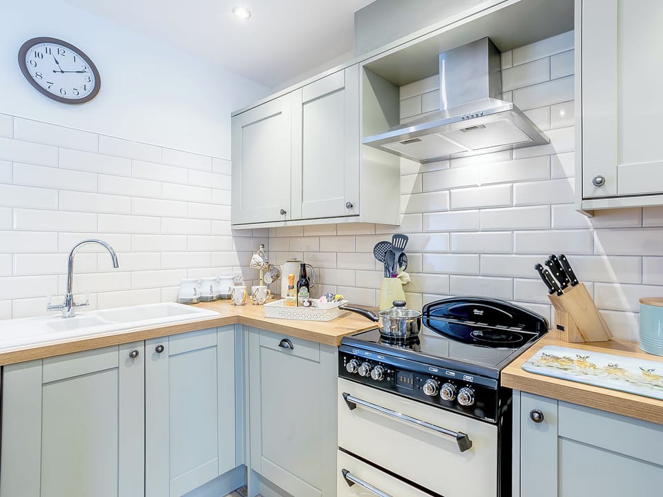 Kitchen | Shepherds Nook - Windleden Farm Cottages, Don View, near Dunford Bridge