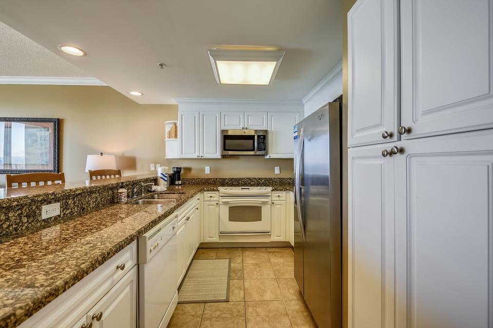 Fully Stocked Kitchen