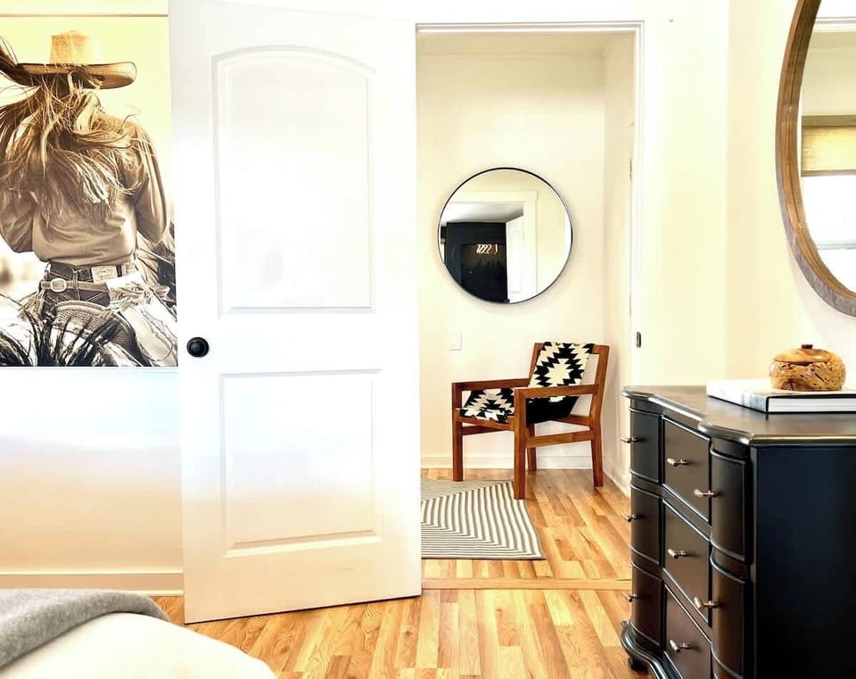 Side Room (Trundle Bed)