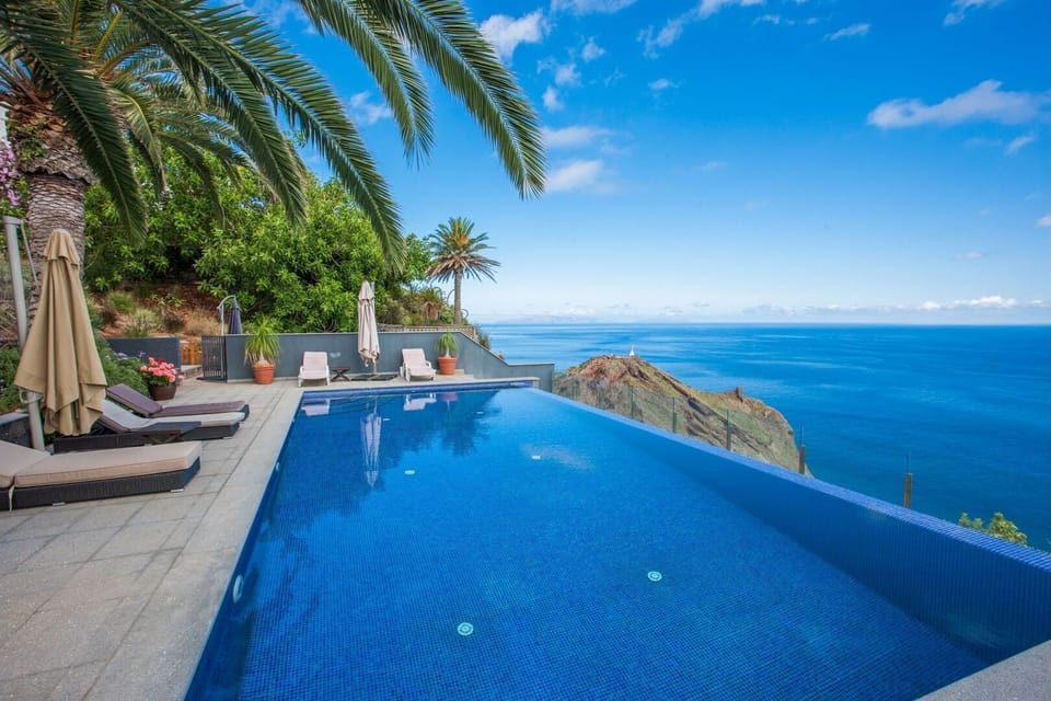 Swim above the Atlantic in your private infinity pool, where crystal-clear waters blend with the horizon for an unforgettable Madeira experience.
#InfinityPool #MadeiraEscape #LovelyStay
