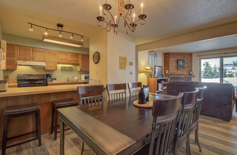 Dining Area and Kitchen