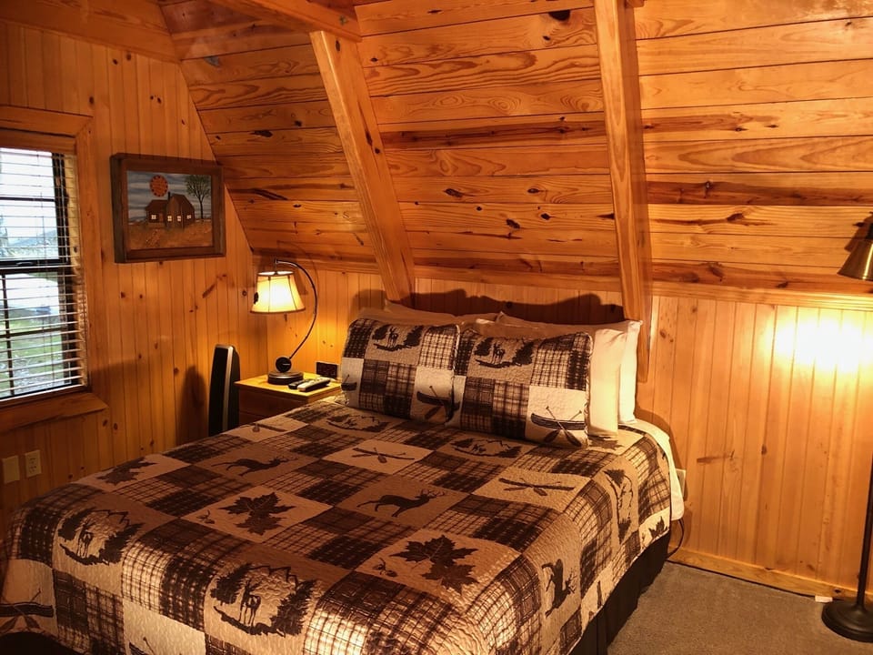 1 Bedroom Queen Bed