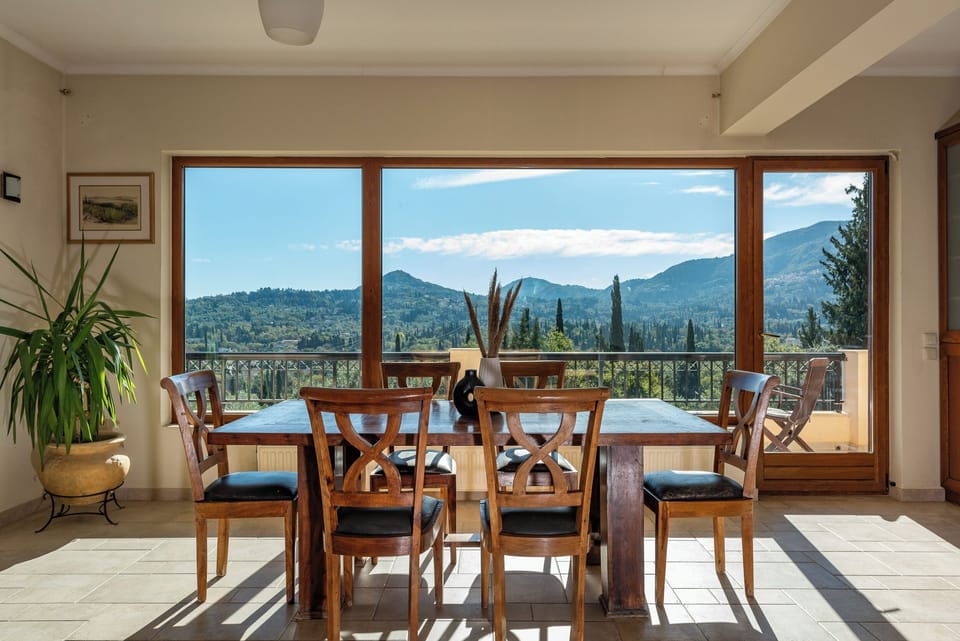 Deluxe Villa, 5 Bedrooms, Hill View | Living area | LCD TV