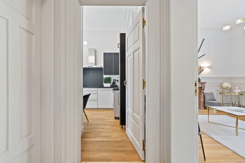 Step inside your urban oasis where every detail is curated for your comfort and style. Direct bookings: www.arcaproperties.lu