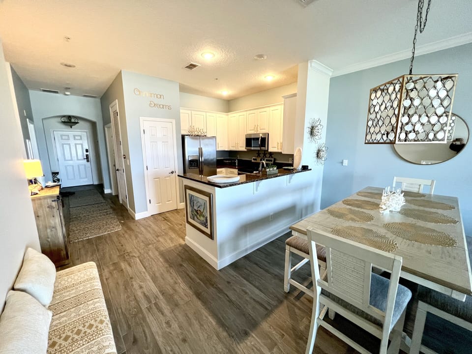 Boutique setting…modern vibe