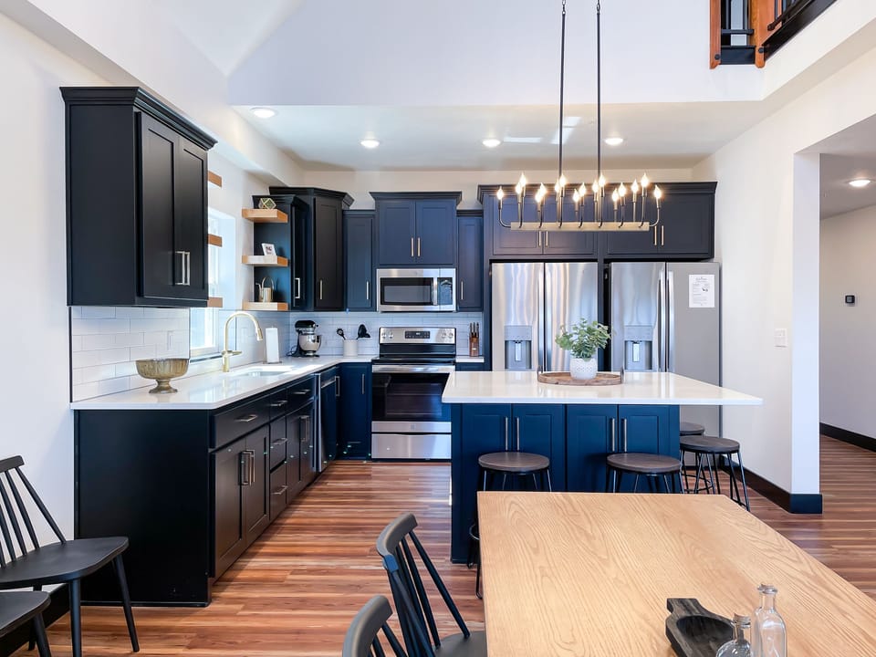 Main level spacious kitchen with large island