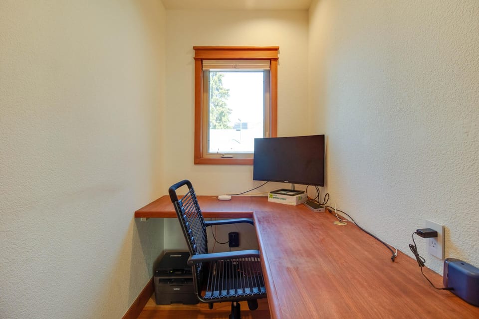 Close the door on the main floor office if you need to catch up on some work before getting on the water. Printer and screen provided
