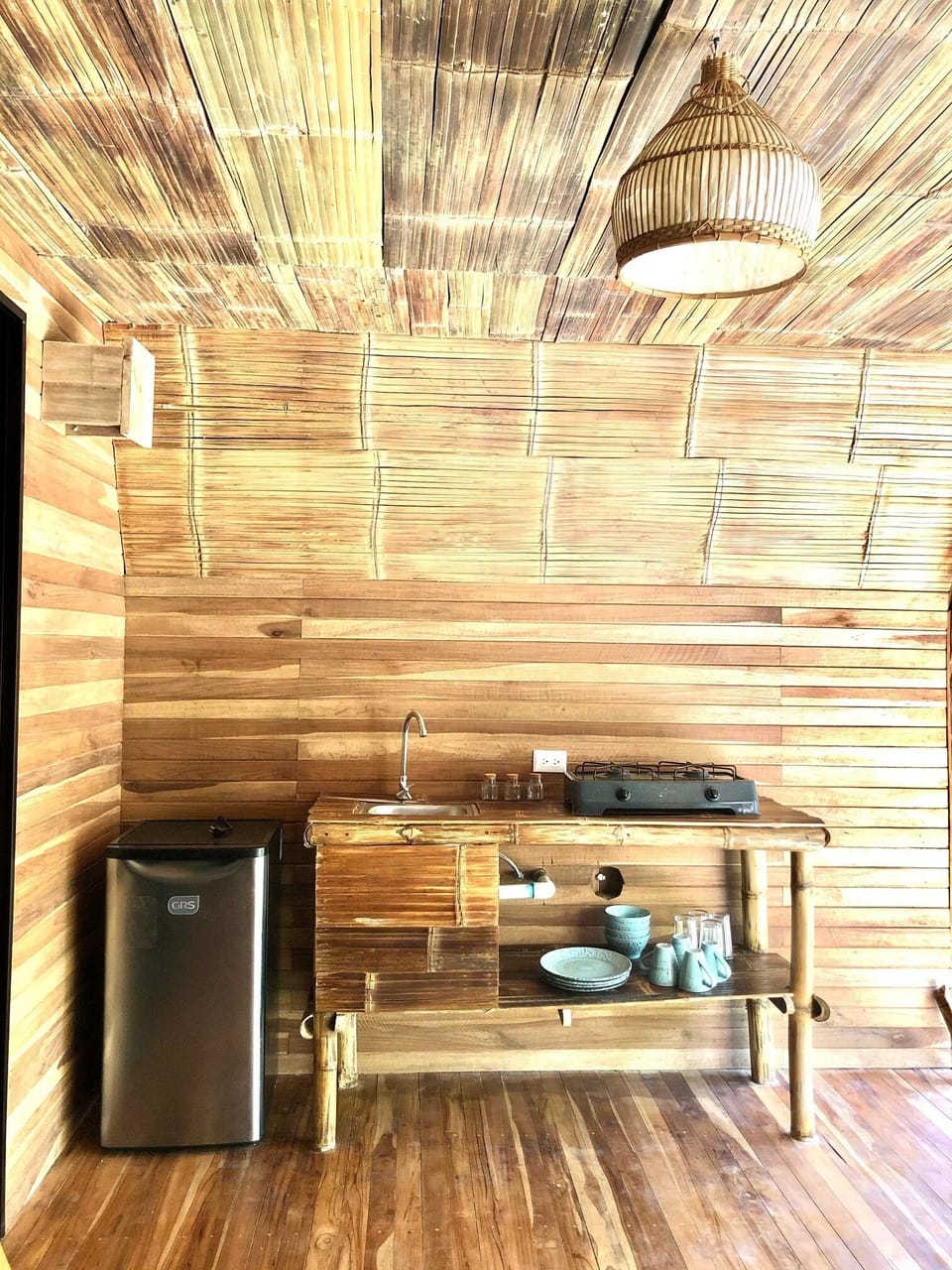 Private Fully Equipped Kitchen 
