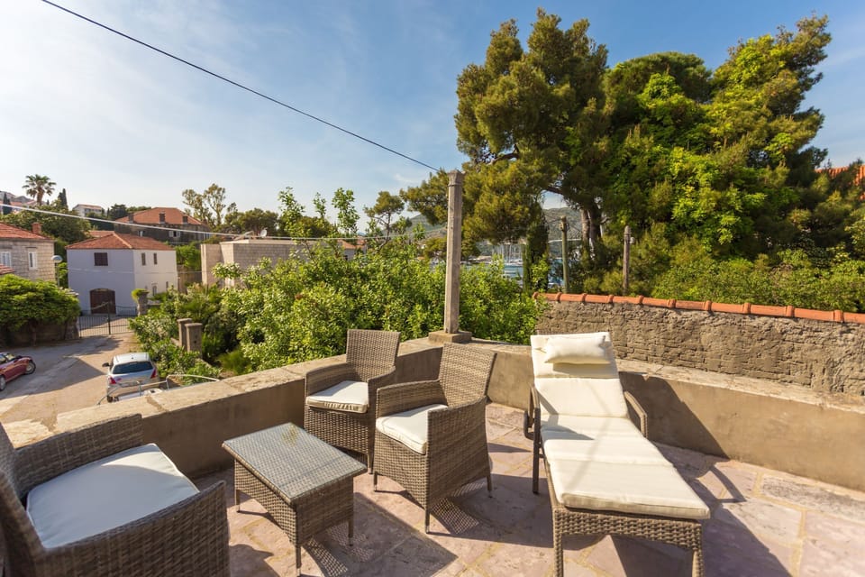 Apartment (Two-Bedroom Apartment with Terrace) | Exterior